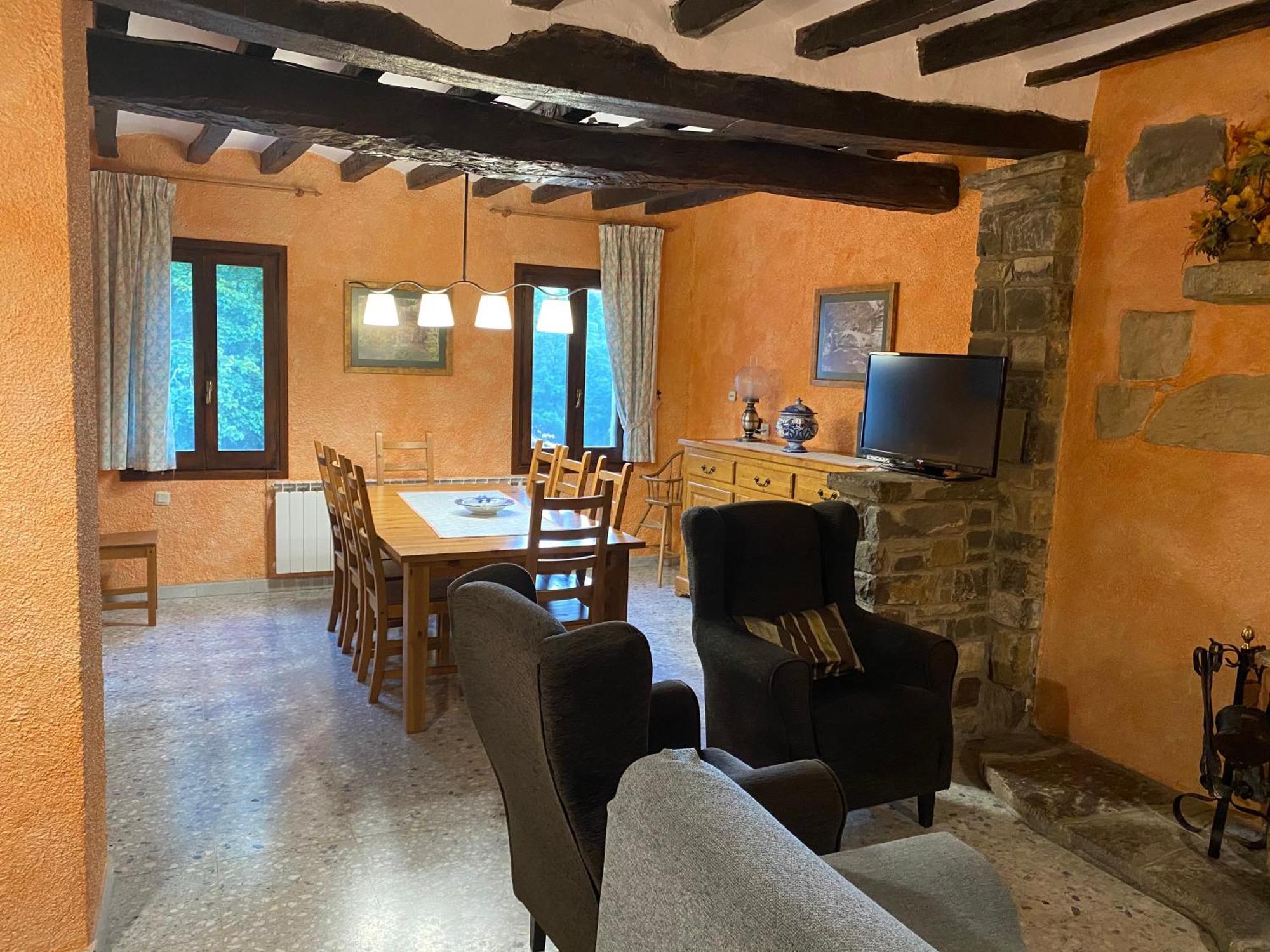 Mas La Riera Guest House Campdevanol Exterior photo